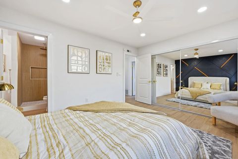 Tiny photo for 5424 Princess View Pl, San Diego, CA 92120 (MLS # 250045613)