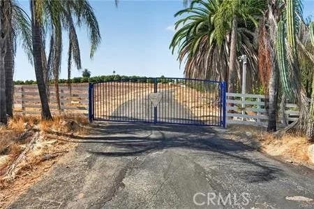 Photo of 982 Live Oak Park, Fallbrook, CA 92028 (MLS # SW26166634)