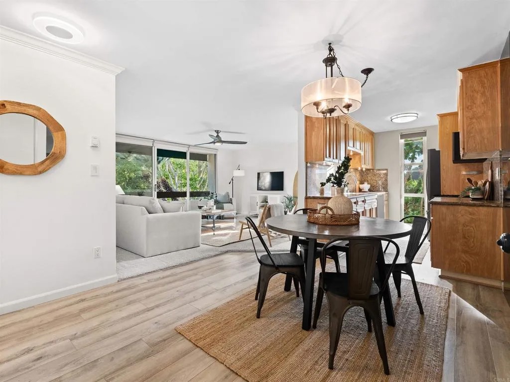 6455 La Jolla Blvd 232