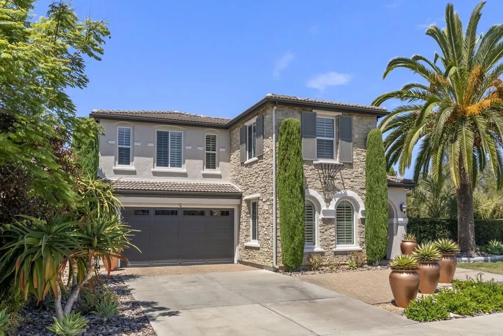 2358 Geode Lane