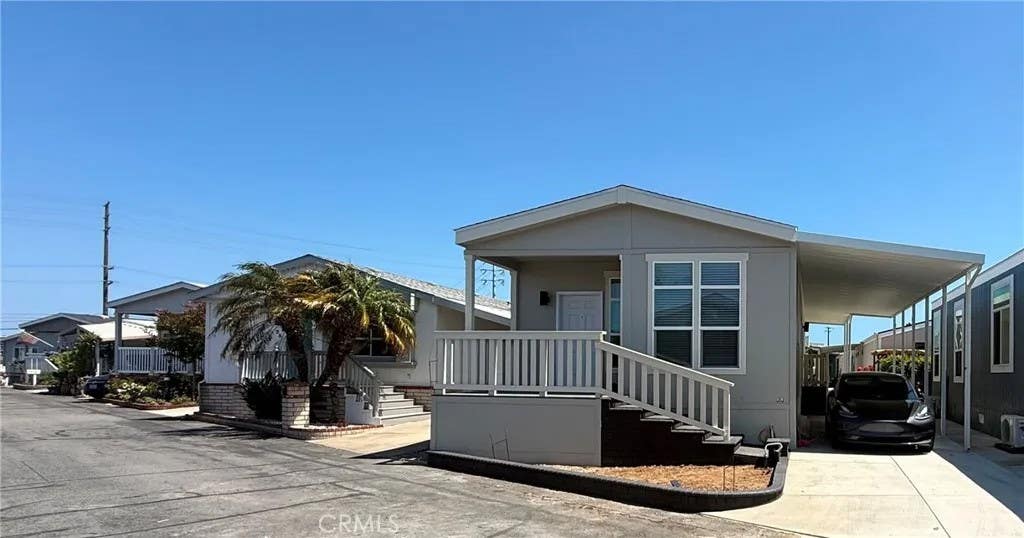 Photo of 903 W 17th ST #24, Costa Mesa, CA 92627 (MLS # OC26164712)