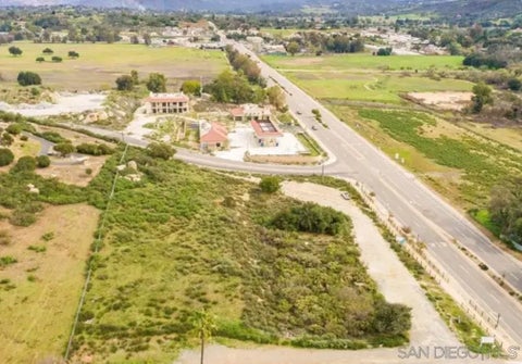 Photo of 28790 Valley Center Road, Valley Center, CA 92082 (MLS # 260022004)