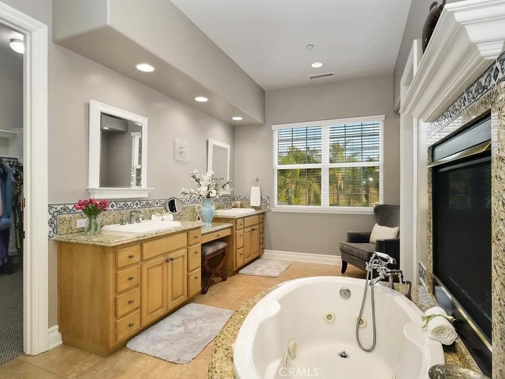 Photo of 31899 Calle De Talar, Bonsall, CA 92003 (MLS # OC26163502)
