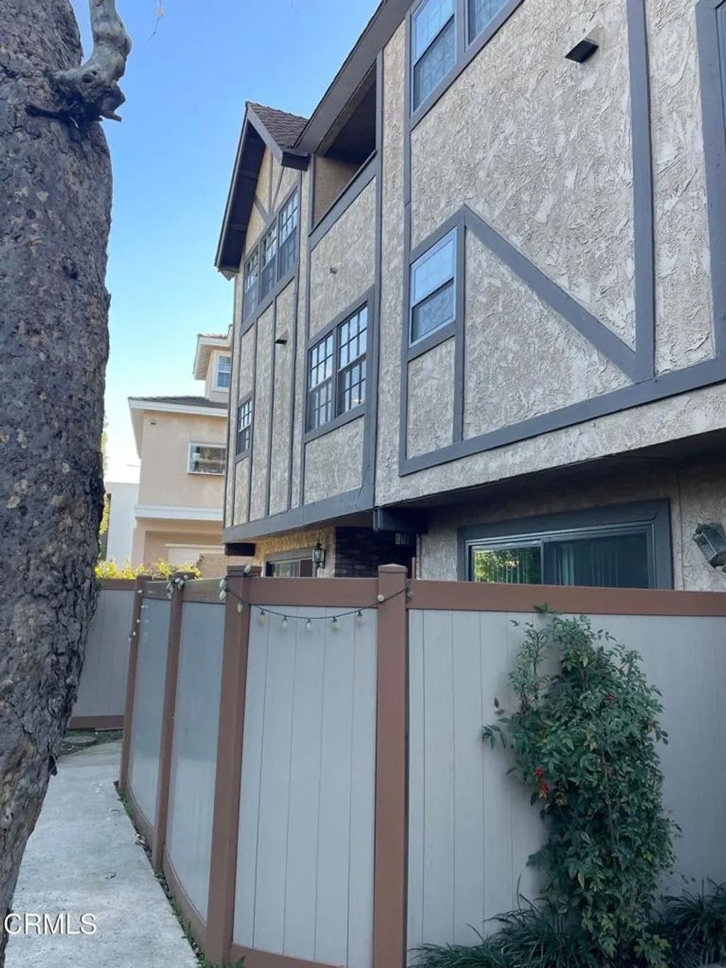 Photo of 852 N Monterey Street, Alhambra, CA 91801 (MLS # P1-25407)