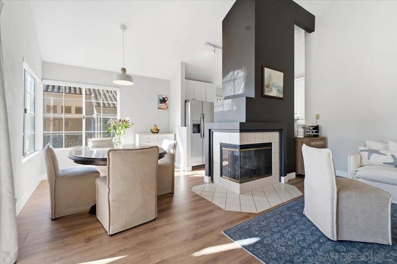7320 Calle Cristobal 70