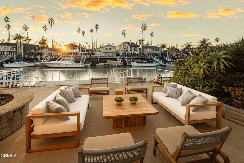 Photo of 2957 Seaview Avenue, Ventura, CA 93001 (MLS # V1-33577)