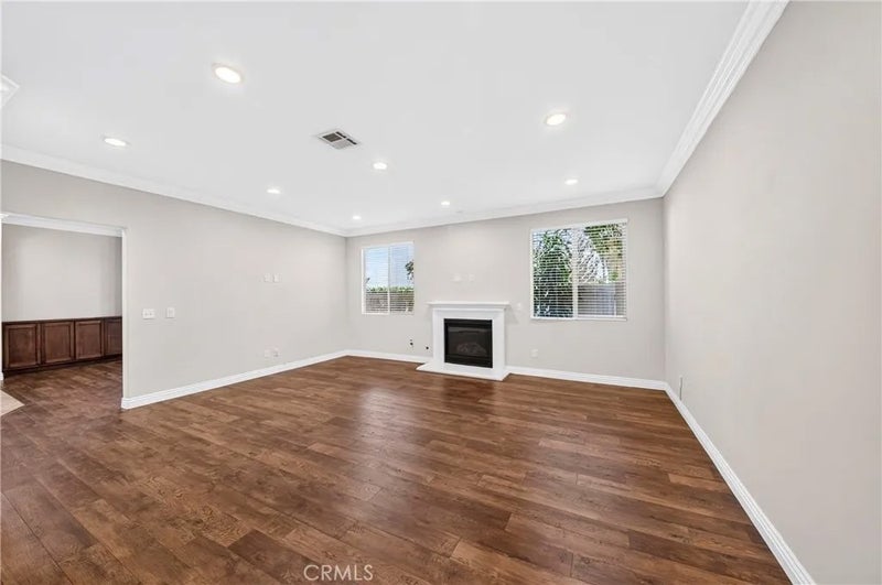 1669 Orchid Way