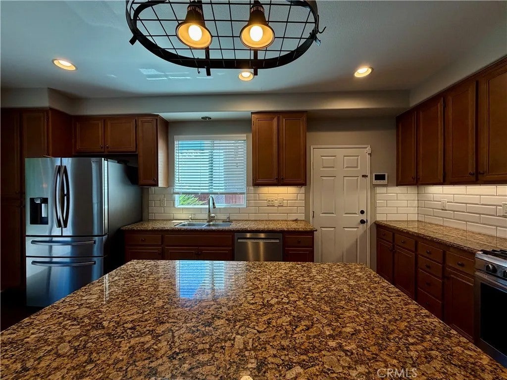 35636 Loggins Court