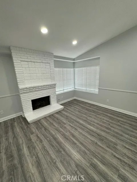 13930 Olive Grove