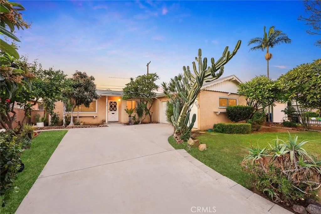 Photo of 717 N Sanchez St, Montebello, CA 90640 (MLS # CV25274213)