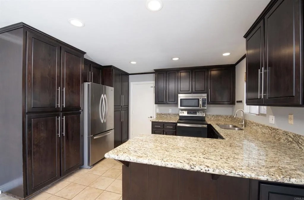 1355 Franklin Lane