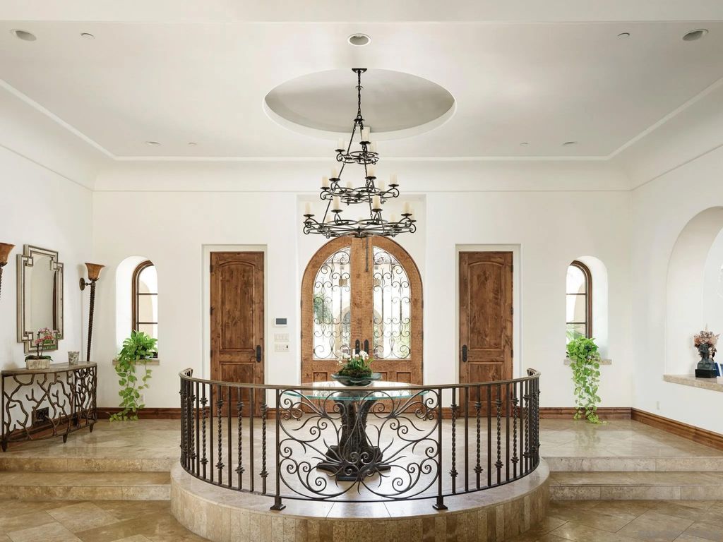 Photo of 16409 Via de Santa Fe, Rancho Santa Fe, CA 92067 (MLS # 250033379)