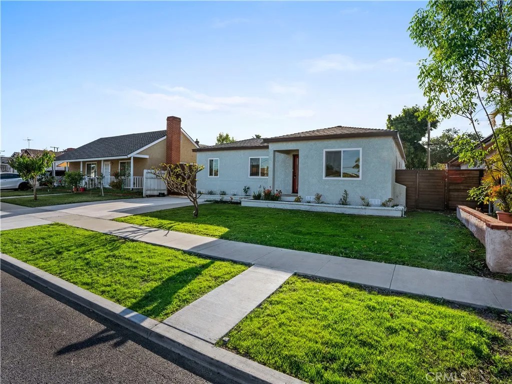 4251 Gundry
