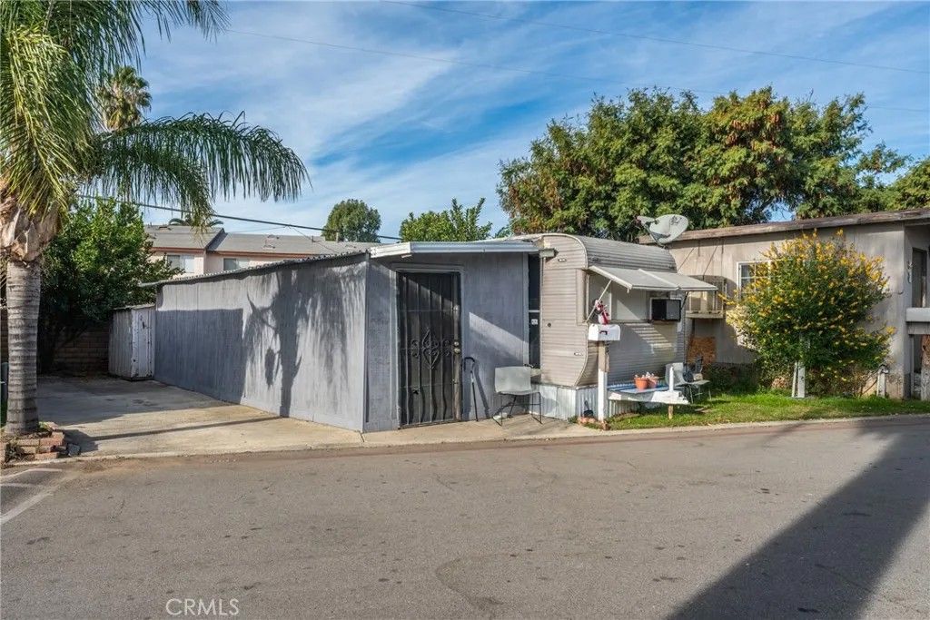Photo of 775 E Foothill Blvd #14, Rialto, CA 92376 (MLS # CV25281651)