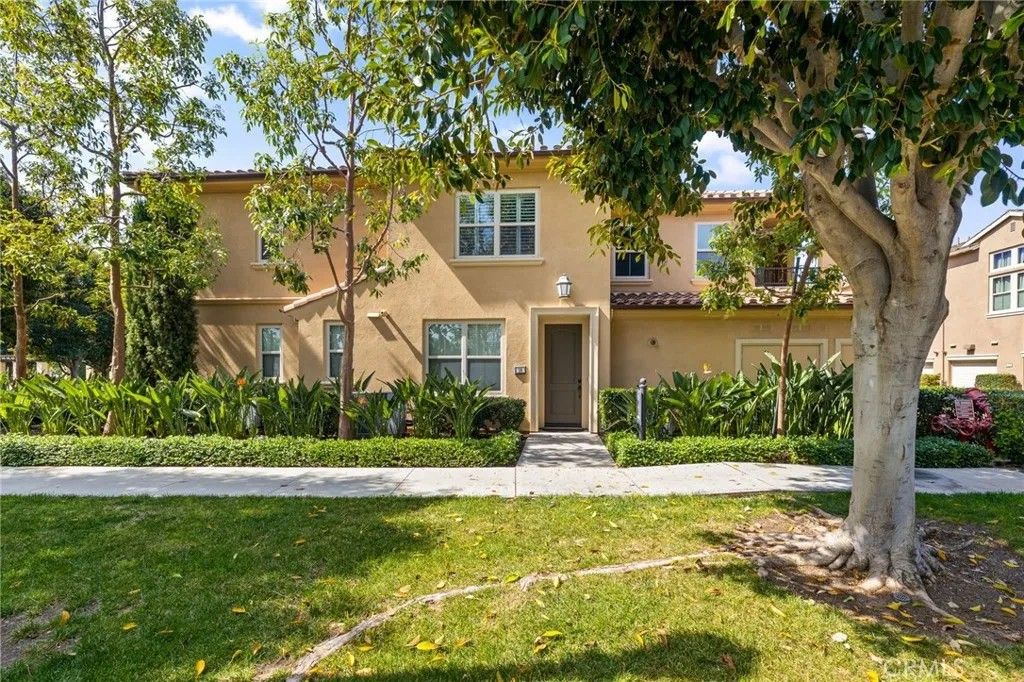 Photo of 16 Serenity, Irvine, CA 92618 (MLS # OC26055786)