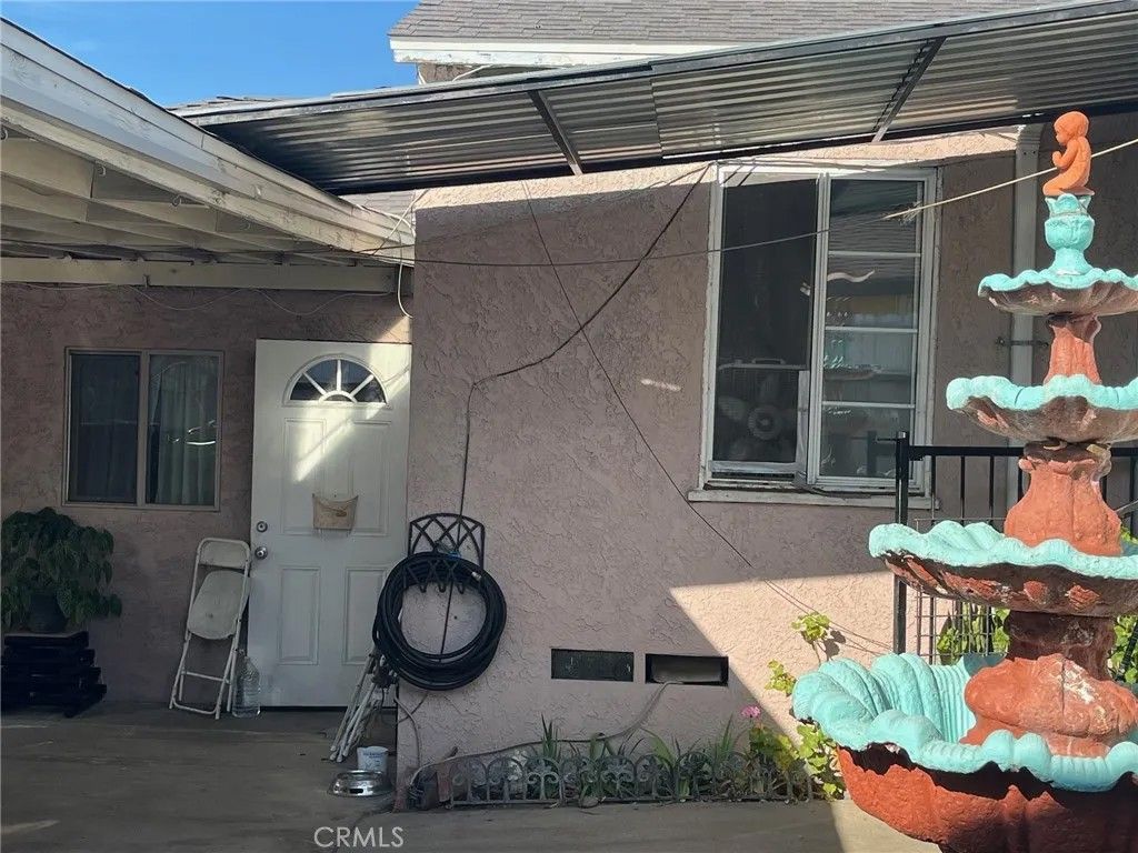 Photo of 11276 Herrick, Pacoima, CA 91331 (MLS # SR25278403)