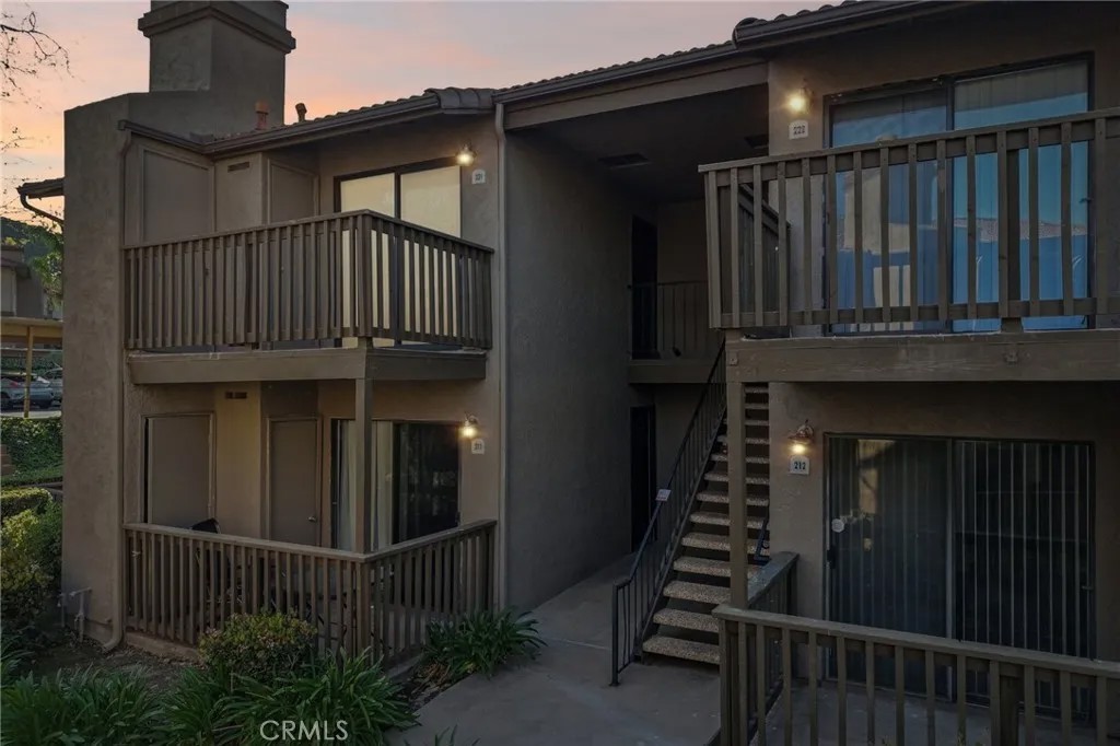1265 Kendall 221