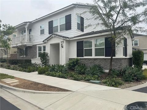 Photo of 16729 Petrus Lane, Fontana, CA 92336 (MLS # CV26089107)