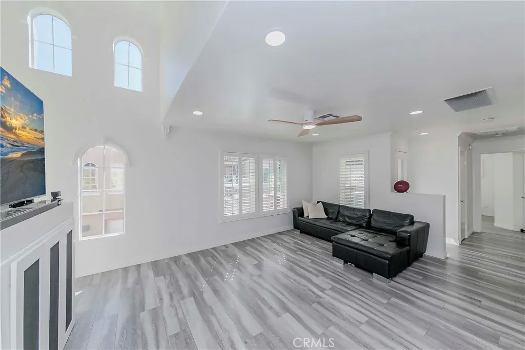 5010 Golondrina Way 64