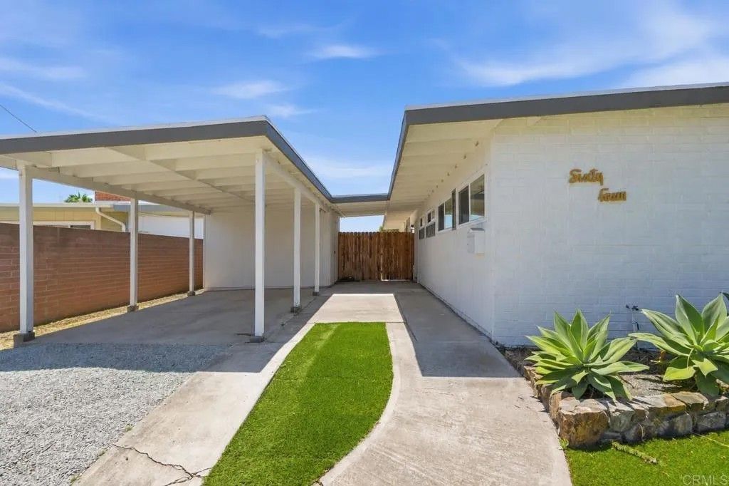 Photo of 64 E Donohoe Street, Chula Vista, CA 91911 (MLS # PTP2604702)