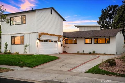 Tiny photo for 8402 Boulder Place, San Diego, CA 92119 (MLS # IV25245750)