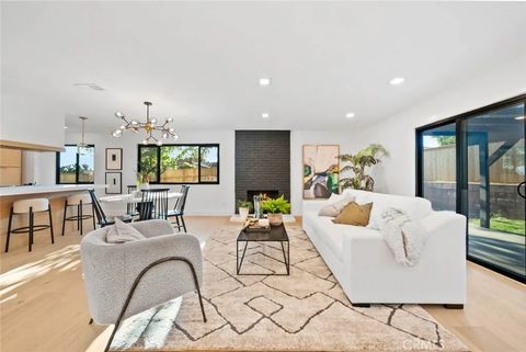 Tiny photo for 8402 Boulder Place, San Diego, CA 92119 (MLS # IV25245750)