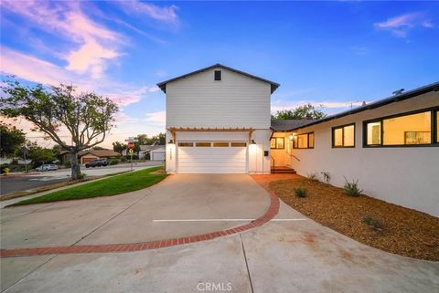 Tiny photo for 8402 Boulder Place, San Diego, CA 92119 (MLS # IV25245750)