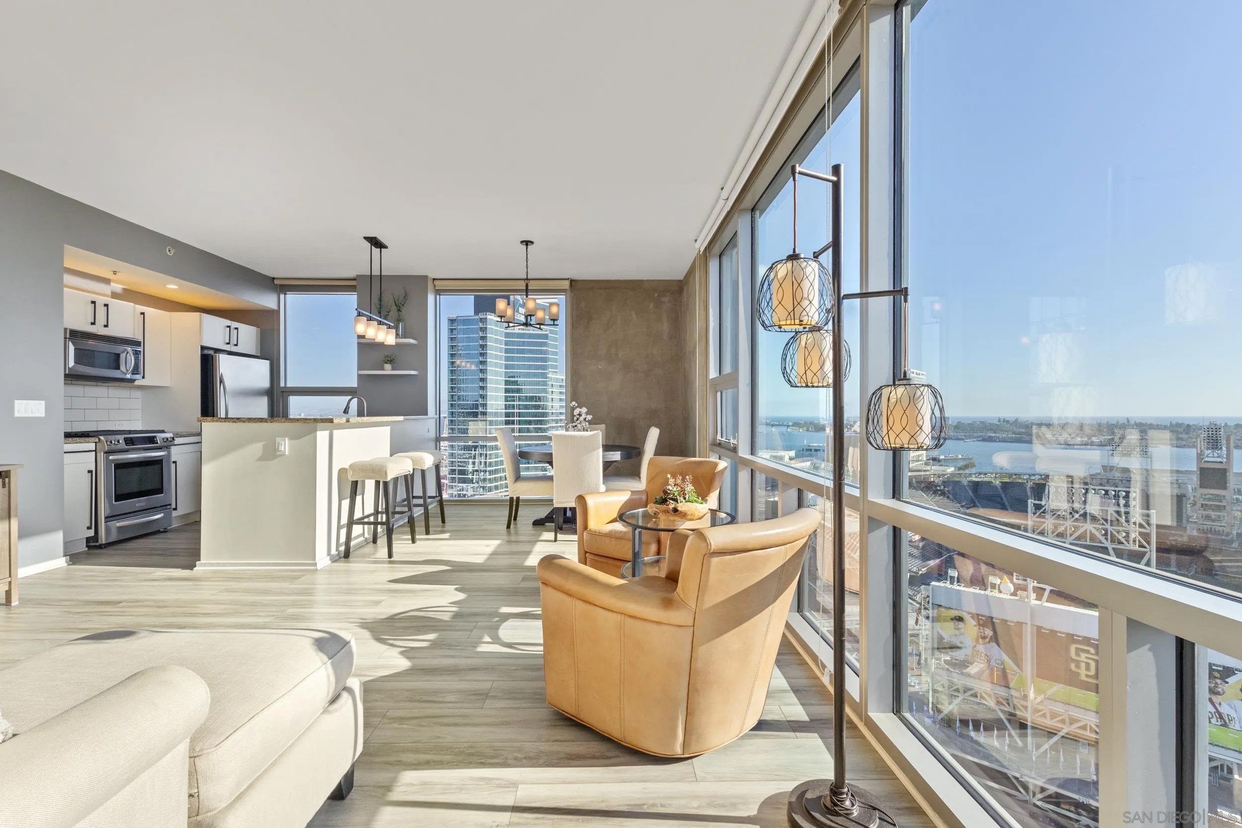 321 10th Ave 2108