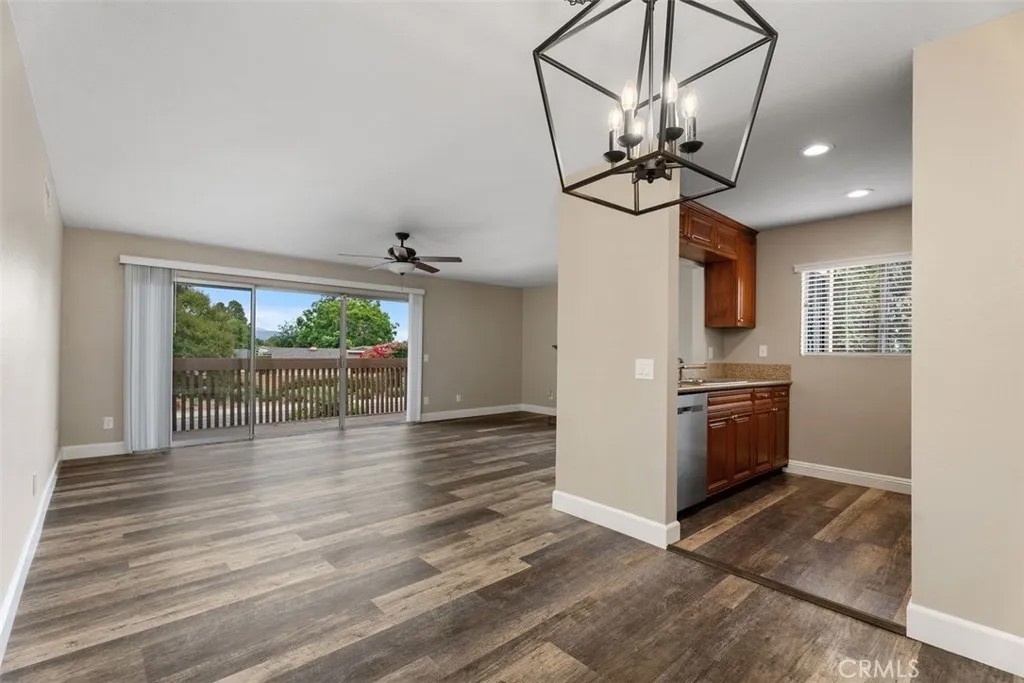 1090 Cabrillo Park