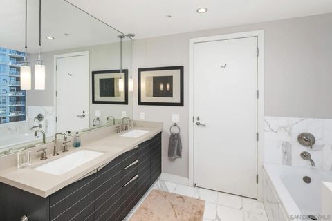 Tiny photo for 1325 Pacific Hwy #1304, San Diego, CA 92101 (MLS # 250039775)