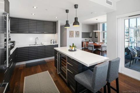 Tiny photo for 1325 Pacific Hwy #1304, San Diego, CA 92101 (MLS # 250039775)