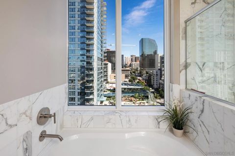 Tiny photo for 1325 Pacific Hwy #1304, San Diego, CA 92101 (MLS # 250039775)