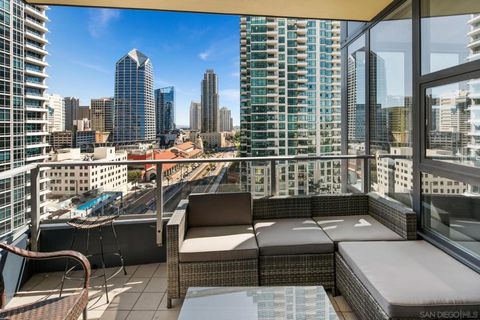 Tiny photo for 1325 Pacific Hwy #1304, San Diego, CA 92101 (MLS # 250039775)