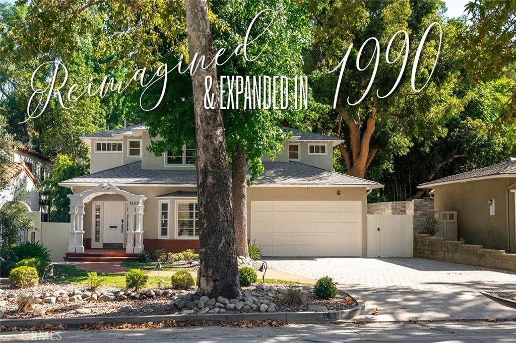 1422 La Loma
