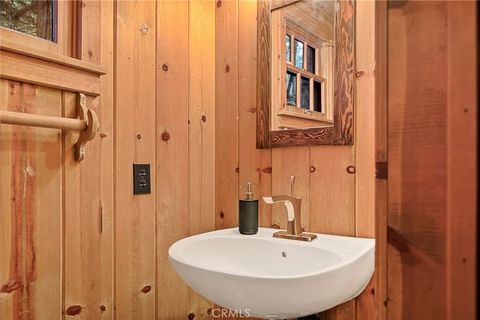 Tiny photo for 24085 Alpine Dr, Crestline, CA 92325 (MLS # IG25274818)