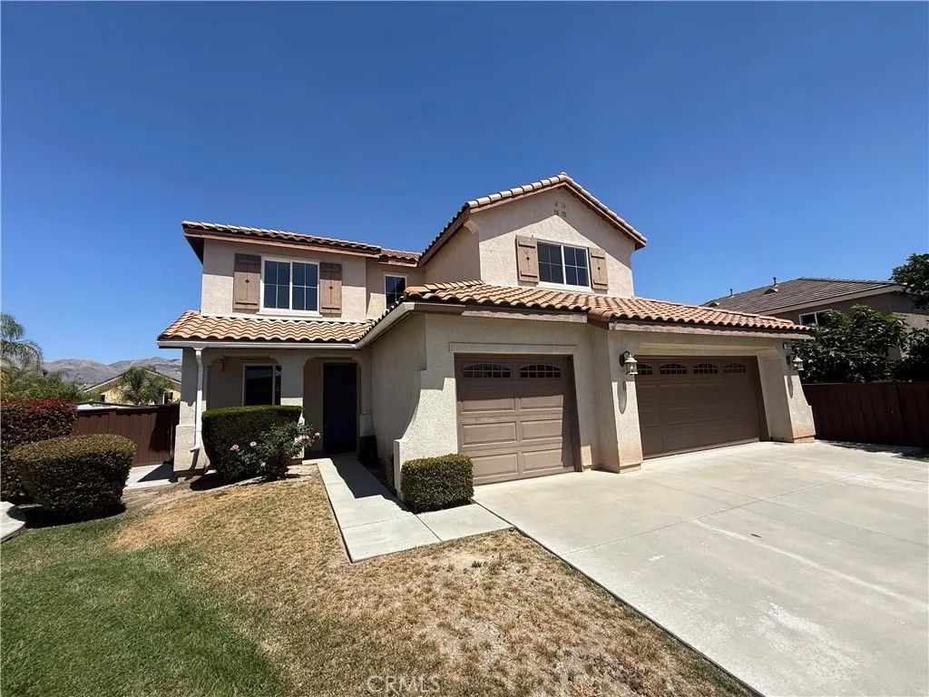 Photo of 2014 Becket Court, San Jacinto, CA 92583 (MLS # SW26081655)