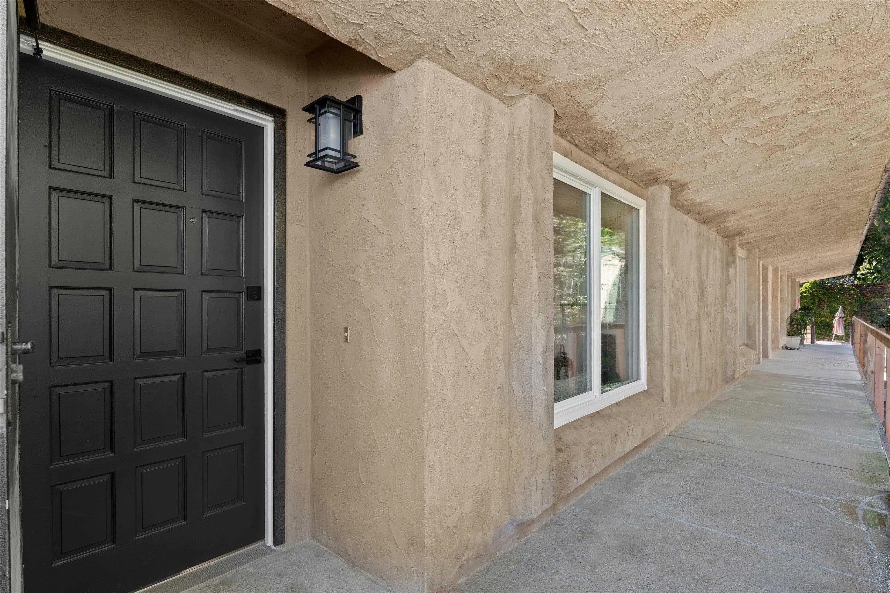 1762 Locust St 4