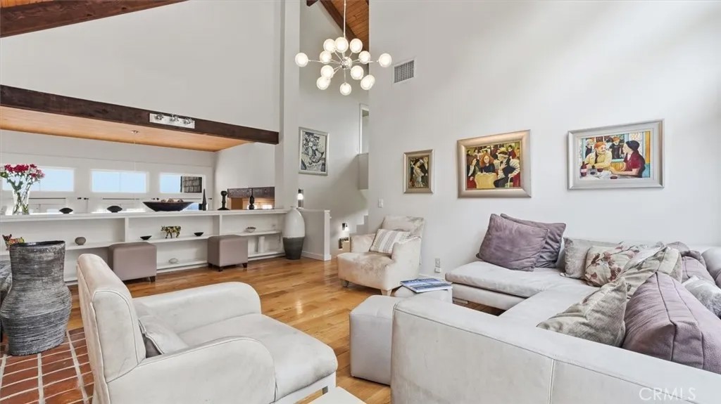 9856 Portola Drive