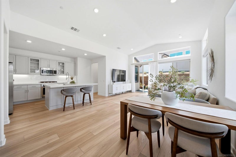 15159 Leia Way