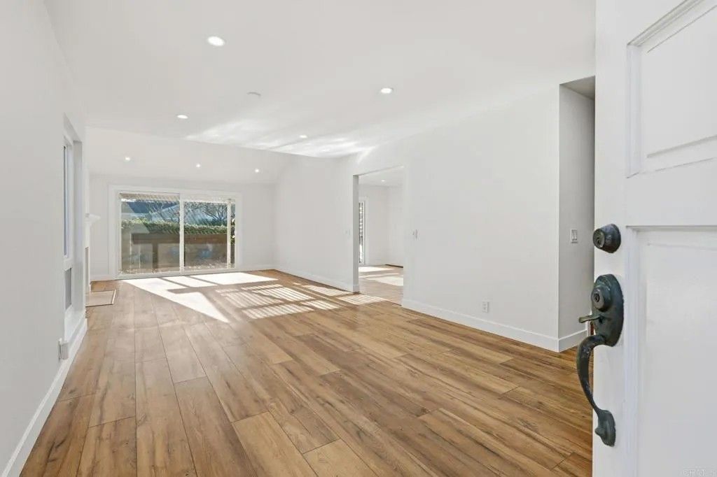 Photo of 819 Daphne Court, Carlsbad, CA 92011 (MLS # NDP2603378)