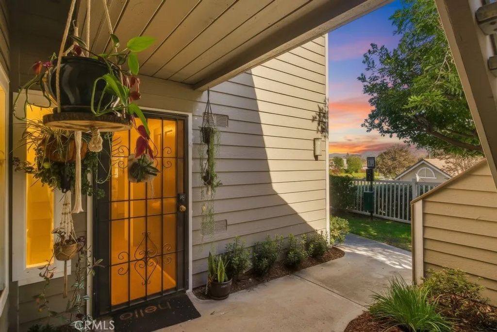 Photo of 1059 Shadowridge Drive #1, Vista, CA 92081 (MLS # IV25259398)