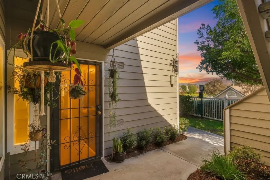 Photo of 1059 Shadowridge Drive #1, Vista, CA 92081 (MLS # IV25259398)