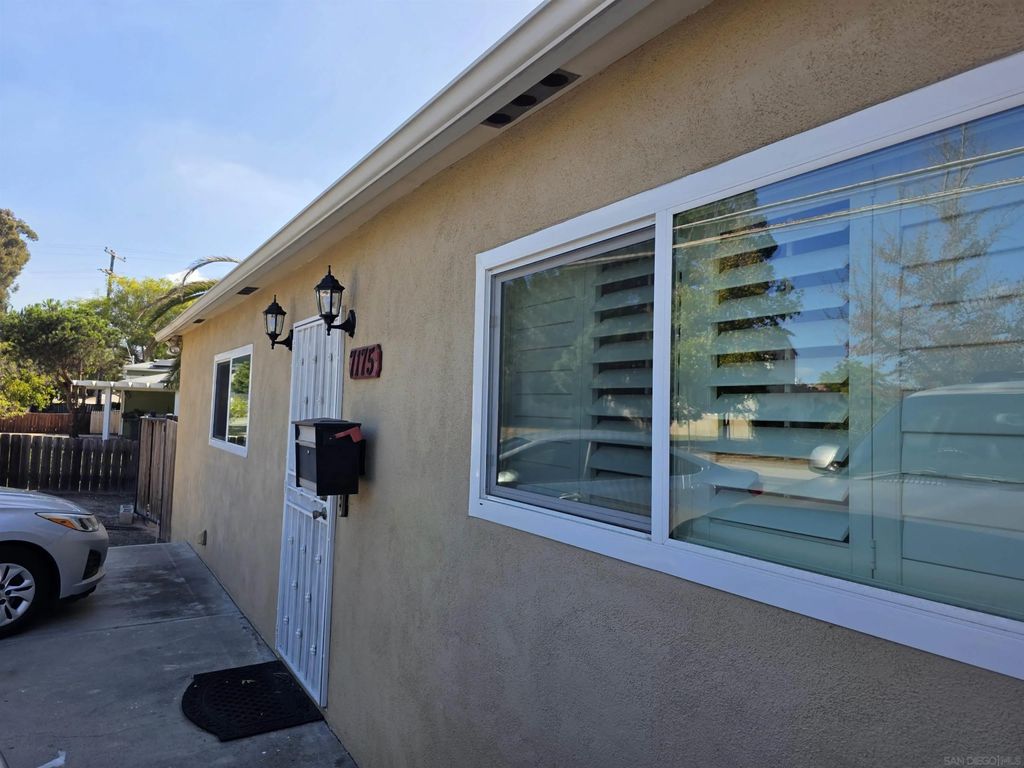 Photo of 7175 Stanford Ave, La Mesa, CA 91942 (MLS # 250043495)