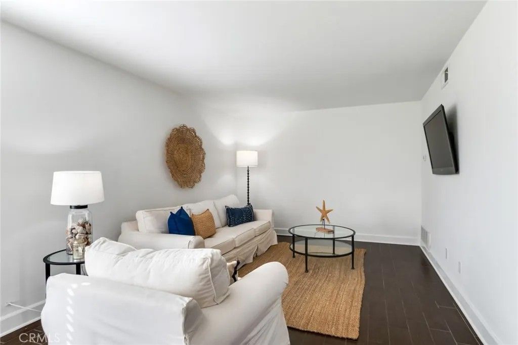 Photo of 1517 Camelot Dr, Corona, CA 92882 (MLS # PW25280458)