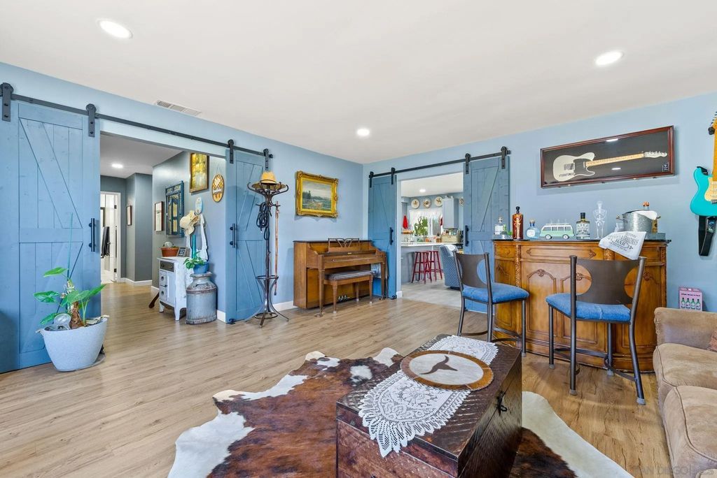 Photo of 431 Richland Rd, San Marcos, CA 92069 (MLS # 260006576)