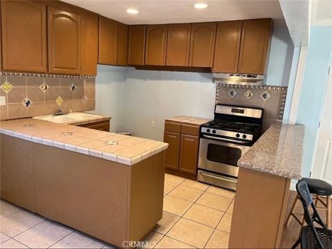Tiny photo for 6670 Aura Ave, Reseda, CA 91335 (MLS # SR25236789)