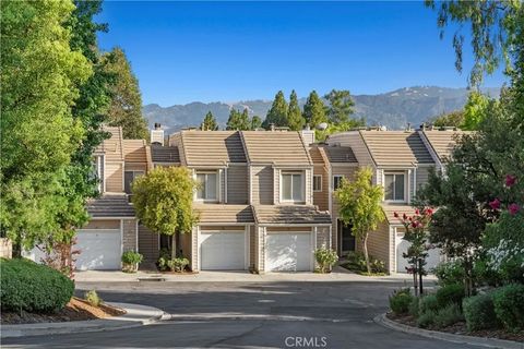 Photo of 24512 Mcbean Parkway #58, Valencia, CA 91355 (MLS # SR26052054)