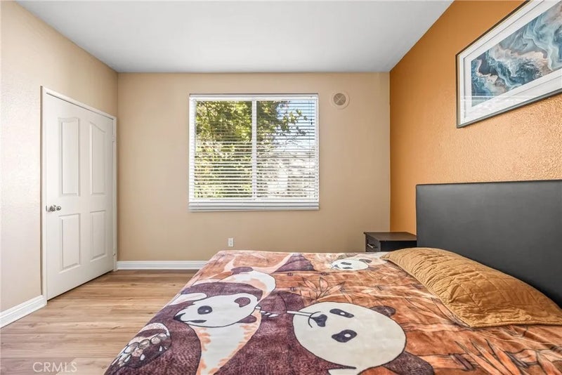 2817 W Avenue K12 250