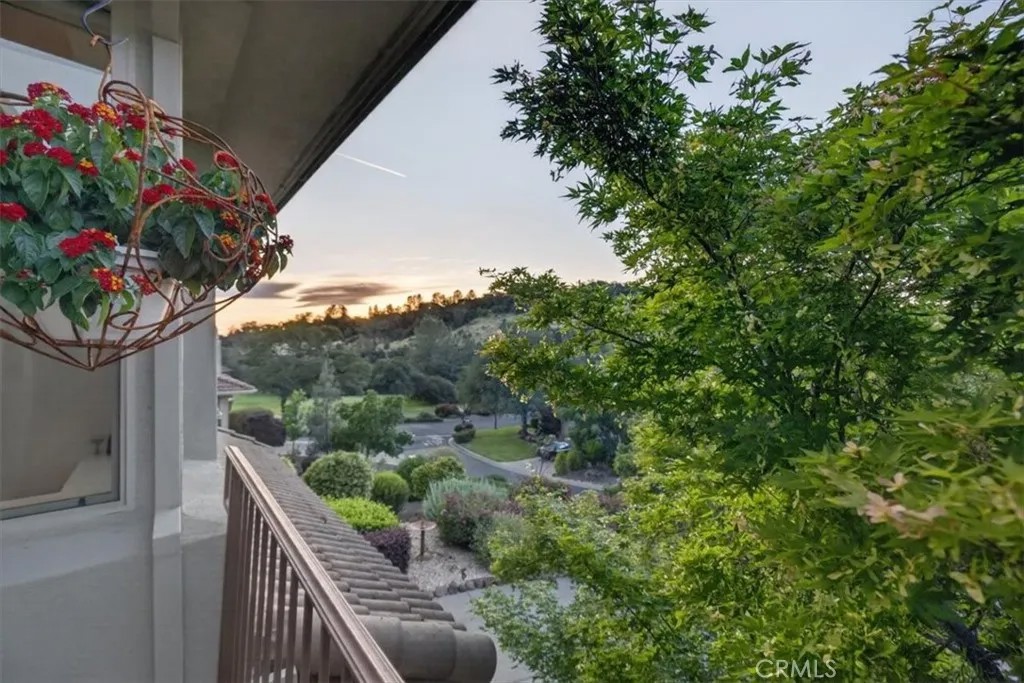 3463 Brook Valley