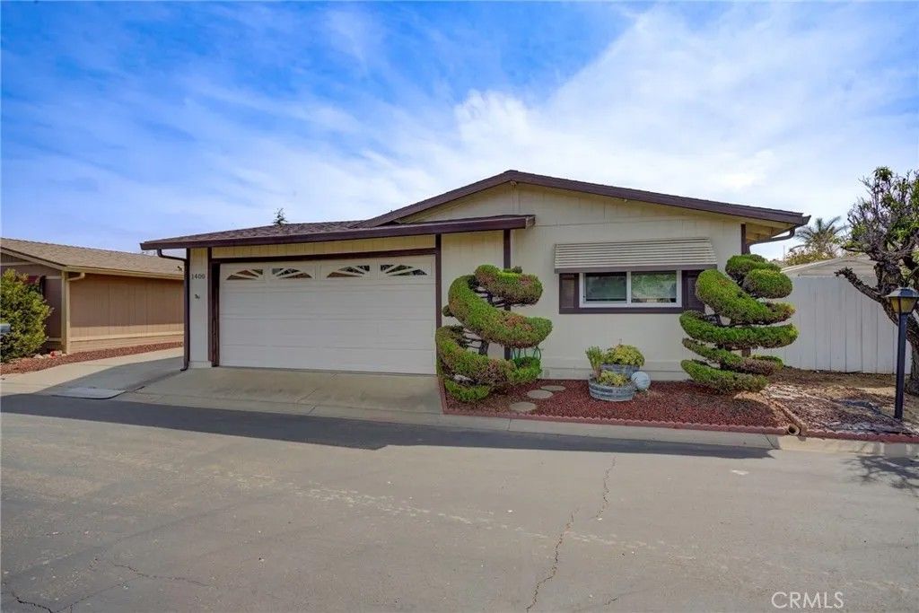 Photo of 1400 Via Hielo, Santa Maria, CA 93454 (MLS # SC26078438)